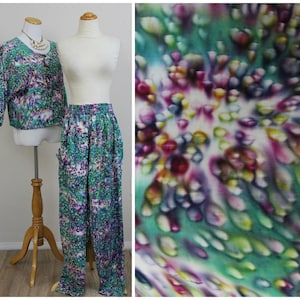 Vintage Tie Dye Multicolor Jewel Paint Swirl Two Piece Raglan Sleeve Top and Tapered Ankle Pants Hippie Boho Festival