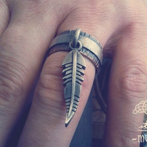 Health Amulet. A unique ring, Rustic ring, wedding band, ring band, eagle feather / feather / Eheringe / Custom wedding ring / US image 6