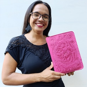 Leather Bible Cover NWT (Estrella Fucsia ) JW Bible Cover,Pioneer Gifts,Baptism Gift, New World Translation, Engraved Bible Cover