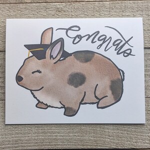 Afstudeerkaart konijn, konijn, aquarel, moderne kalligrafie, grad voor kinder, basis, midden, middelbare school, hogeschool, universiteit