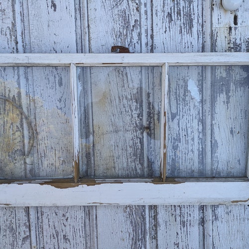 Cadre de fenêtre de ferme antique vintage à trois volets, maison de campagne rustique de mariage, style à battants très unique, 3 panneaux 34 x 17