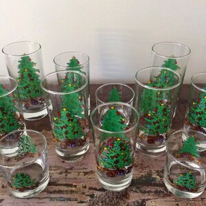 vintage 1980s anchor hocking 12 piece christmas beverage set complete set of holiday drinking glasses new and unused in box - Christmas Drinking Glasses vintage 1980s anchor hocking 12 piece christmas beverage set complete set of holiday drinking glasses new and unused in box - Christmas Drinking Glasses