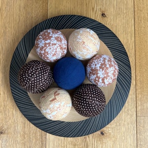 Set of 7 Rag Balls for Easter Decor Decorative Orbs Fabric Covered Spheres Dining Table Centerpiece Rag Ball Bowl Filler Farmhouse