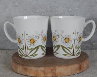 Set of 2 Vintage Figgjo Flint Norway Mug teacup Flower Cup