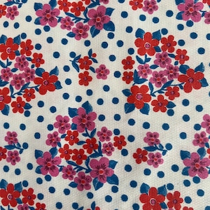 Estonian Vintage KREENHOLM Fabric Retro Fabric Textile, 1970-s measures 80 cm x 530 cm