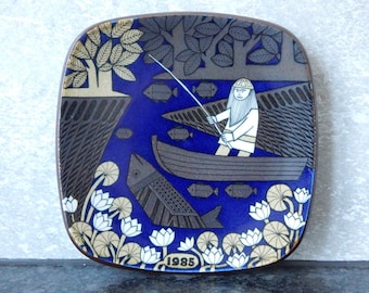 Arabia of Finland Jaarbord Decoratief bord Ontworpen door Raija Uosikkinen Stoneware 1985