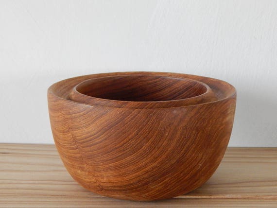 Vintage Teak Bowl Salad Bowl Handcarved in Thailand