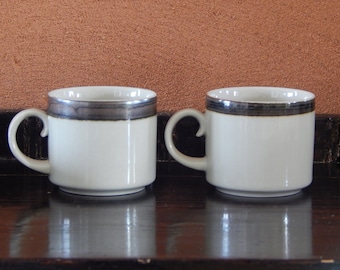 Arabia of Finland Karelia Coffee Cup Ceramic 1970 s Design Anja Jaatinen Winquist