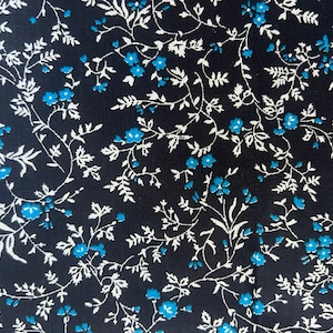 Vintage Cotton Fabric Tiny Blue Flowers Printed Cotton Retro Fabric Textile, 1990-s (78 x 185 cm)