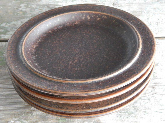 Arabia of Finland Ruska Salad Plate Stoneware Designed by Ulla