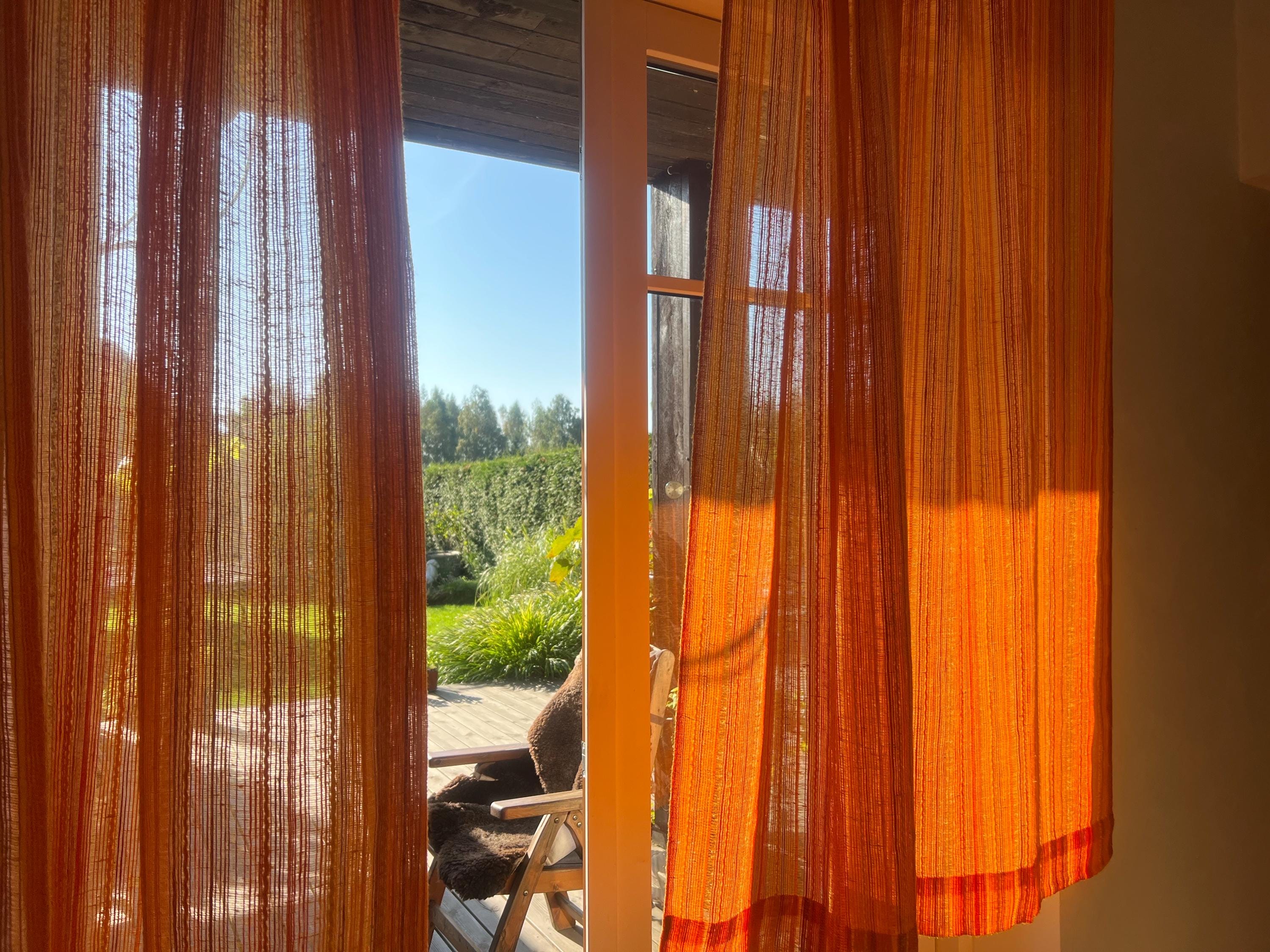 スカンジナビア風ヴィンテージ オレンジ/イエロー アクリル ビスコース