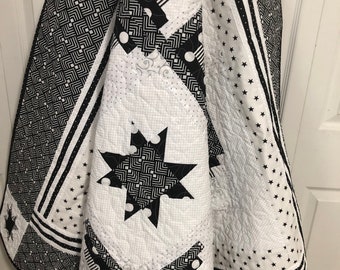 Black and White Throw Quilt