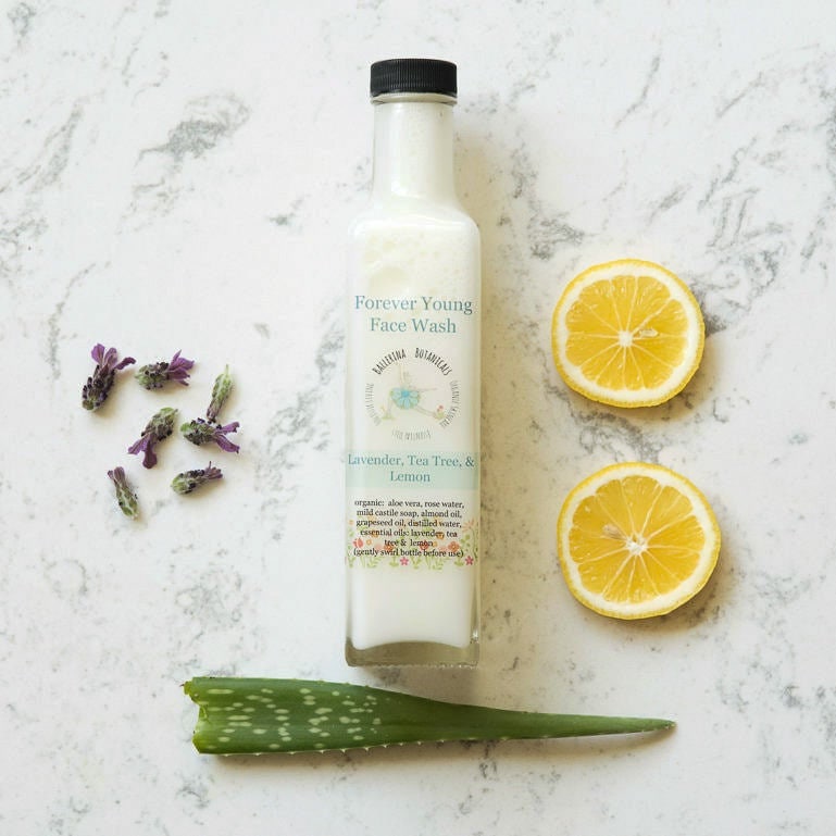 Organic Face Wash Vegan Face Cleanser With Lavender, Tea Tree