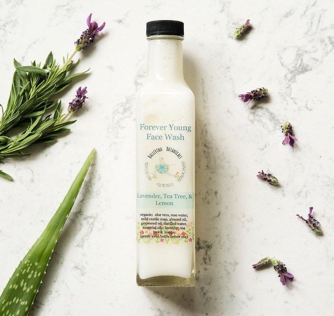 Organic Face Wash Vegan Face Wash With Lavender, Tea Tree, & Lemon