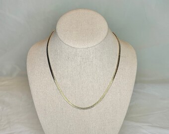 Vintage Gold Toned American Showcase Necklace