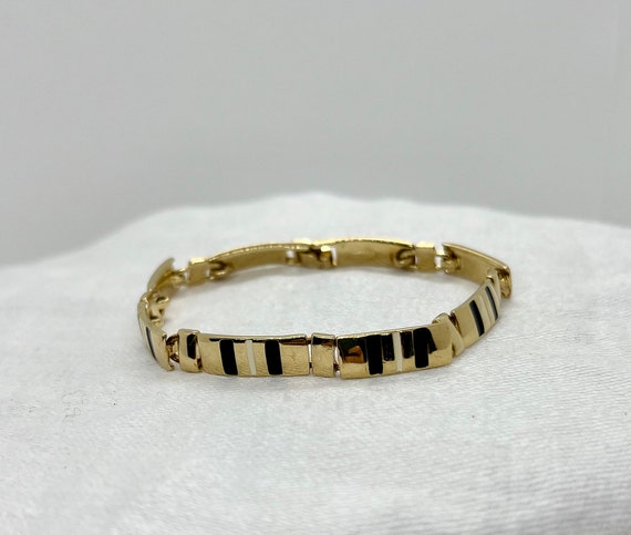 Vintage Gold Tone Monet Bracelet Link Bracelet - image 1