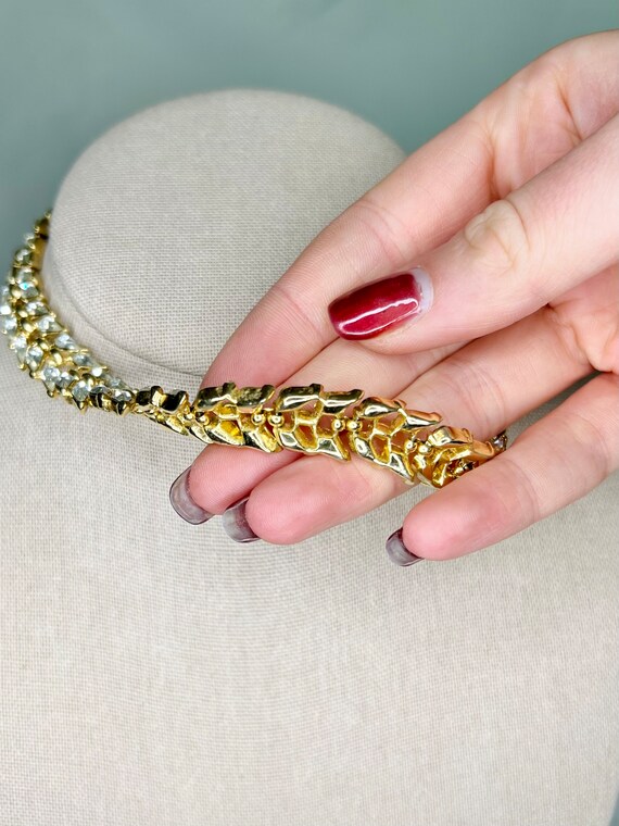 Vintage Trifari Gold Toned Necklace - image 4