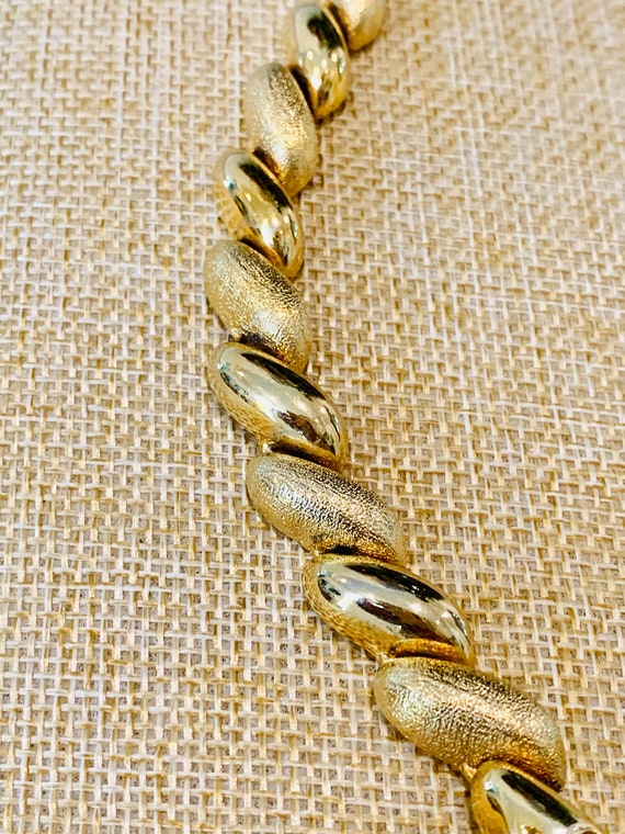Vintage Gold Tone Chain Link Bracelet - image 4