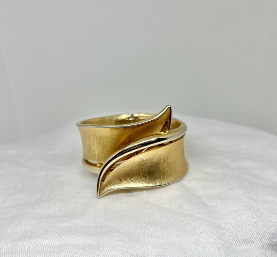 Vintage Trifari Gold Tone Hinged Cuff Bracelet - image 1