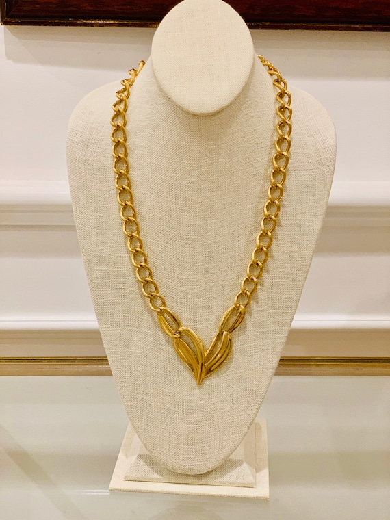 Vintage Napier Gold Tone Chain Link with Large Gol