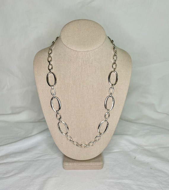 Vintage Trifari Silver Tone Circular Link Necklace