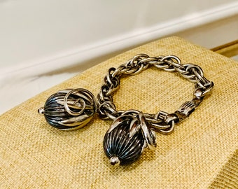 Vintage Napier Silver Tone Double Acorn Chain Link Charm Bracelet