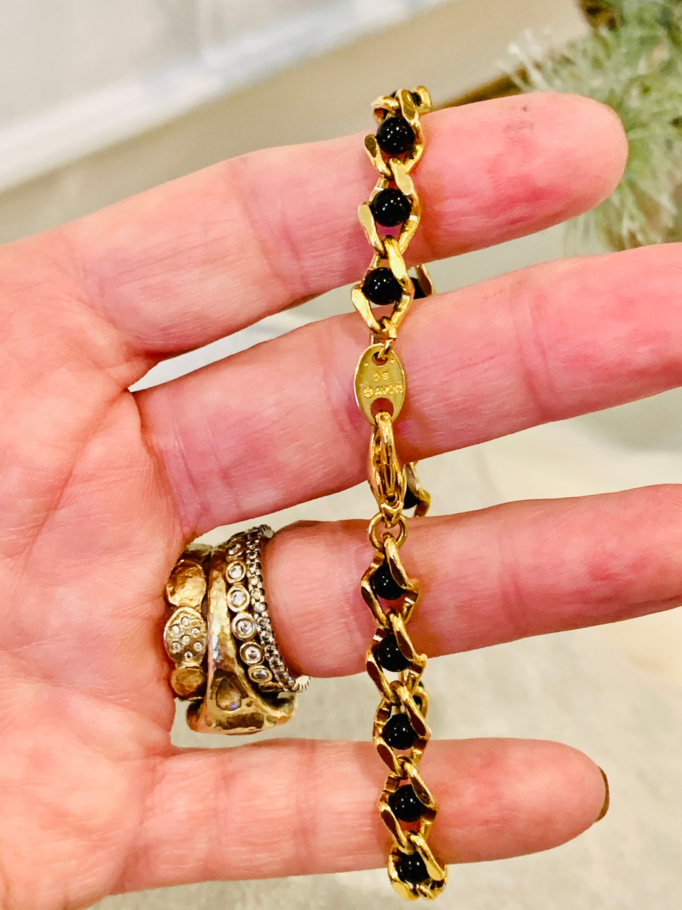 Vintage Avon Gold Tone Chain Link Bracelet With Black Glass