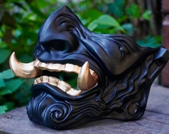 Black and gold Mempo mask, samurai mask, oni mask, cosplay mask, Japanese decoration, yokai mask