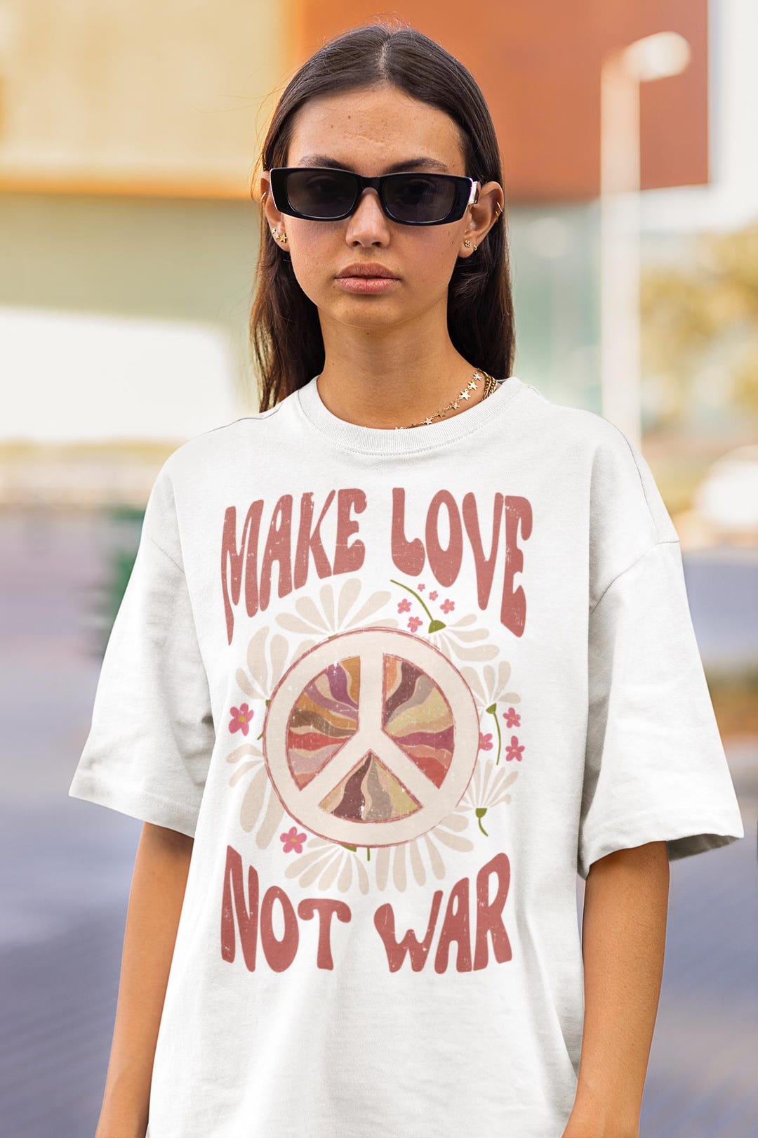 Retro Hippie Peace Unisex T-shirt - Make Love Not War Comfort
