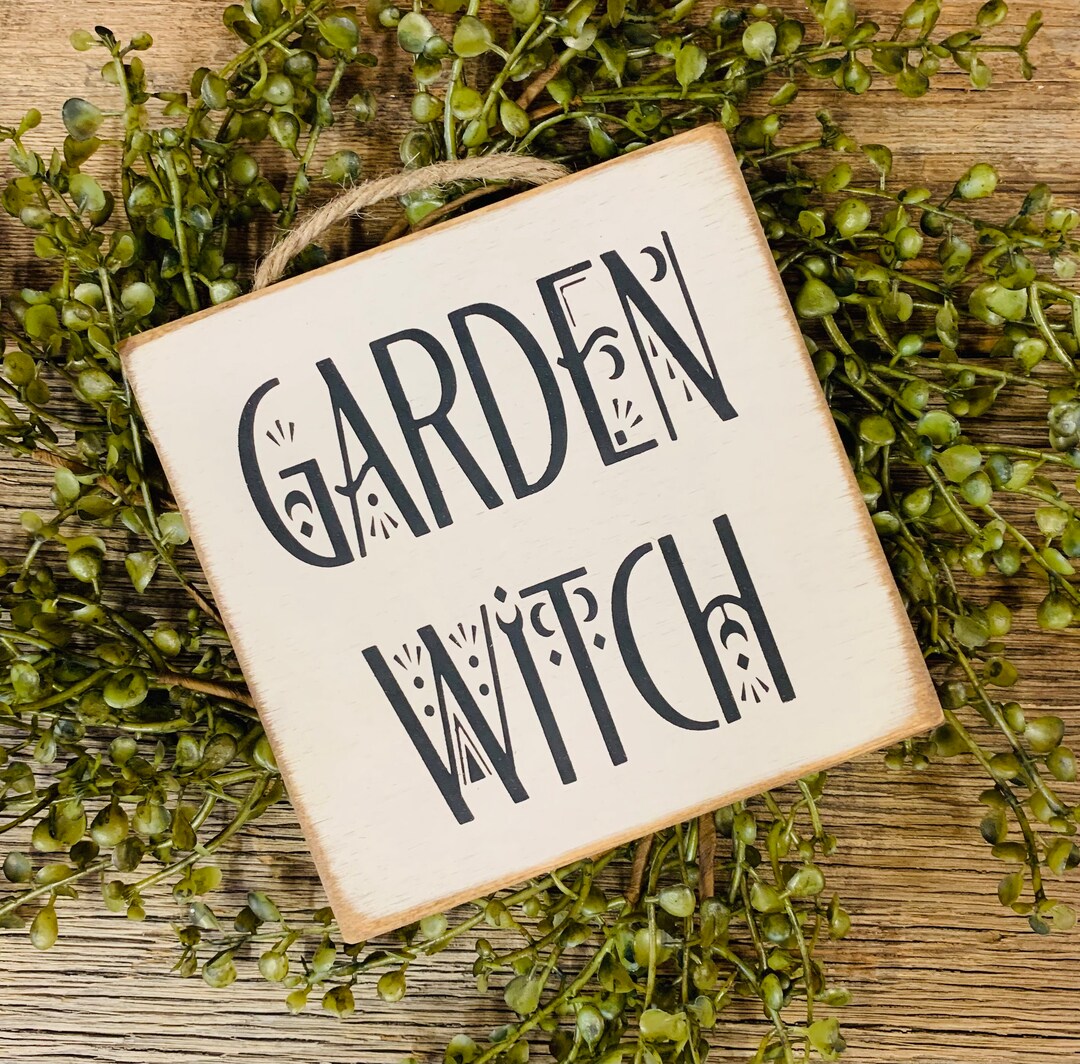 Garden Witch, Herb Decor, Garden Decor, Herb Wall Art, Botanical Wall ...