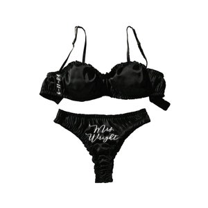 Personalized Mrs Bridal Black Ruffle Lingerie Set, Bride Satin Bra Underwear Set, Simple Chic Honeymoon Customized Wedding Date Bra Undies