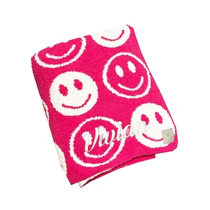 Personalized Adult or Kid Pink Smile Face Blanket, Embroidered Monogram Fuschia Luxury Soft Happy Smile Throw Blanket, Baby Shower Gift