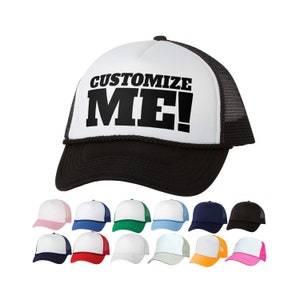 CUSTOM TEXT Fünf-Panel-Schaumstoff und Mesh Trucker-Hut - Benutzerdefinierte Kopfbedeckung - Mehrfarbige Trucker-Hüte - Personalisieren Sie - Unisex Trucker-Schaumstoff-Hut einstellbar