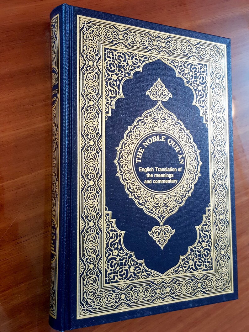 The holy Quran. Arabic text. English translation. King Fahad Etsy