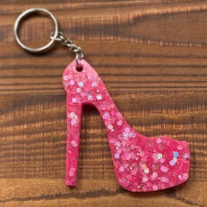 High Heel keychain| High Heel Glitter Resin Keychains| Homemade Customizable High Heel Keychains for Fashion Lovers| Shoe Keychain