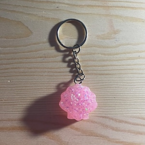 Custom Sea shell keychain| Mini Shell Keychain| Custom Sea Shell| Gifts for teen girls| Summer Keychain| Sea keychain| Beach bridesmaids