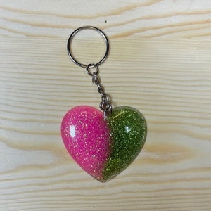 Heart keychain | Custom Heart keychain | Resin Heart keychain | Heart Keyring| Glitter Heart keychain