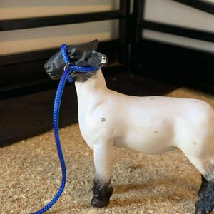 Show Livestock Toy Adjustable Halters with sticker