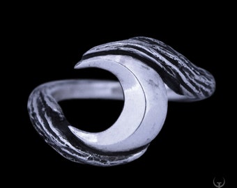 Crescent Moon Ring &#39;Artemis&#39; Sterling Silver, Dark, Gothic, Witchy, Pagan, Occult Jewelry
