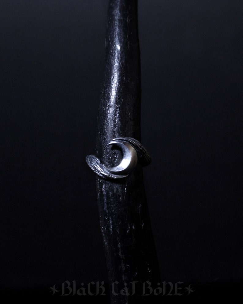 Crescent Moon /'Phases Ring/' Sterling Silver Pagan Gothic Dark Witchy Occult Jewelry