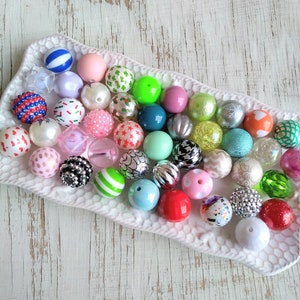 BULK PRICE 12-100ct 20mm random mix bubblegum beads (100ct)gumball chunky necklace girl's jewelry wholesale see description random grab bag