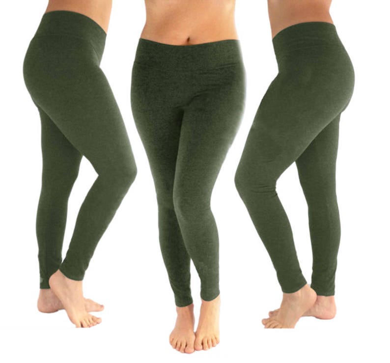 dark green yoga pants