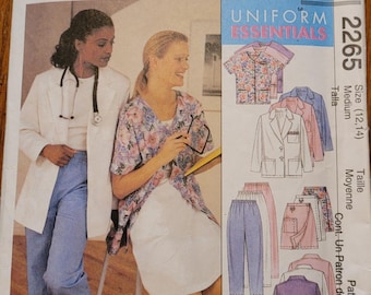 Conjunto vintage de los años 90 de McCalls Uniform Essentials para mujer, tallas 12 y 14: chaqueta, top y pantalón o falda pantalón (modelo 2265).