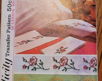 Patrón de transferencia de bordado Simplicity 60's, 3 diseños florales diferentes, 5768