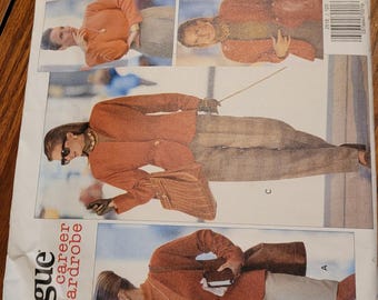 Vogue Career Wardrobe, UNCUT Misses sizes 12, 14, 16, 2518