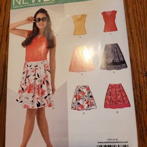 New UNCUT New Look Size 8-18 Top and Pleated Skirt Pattern 6981