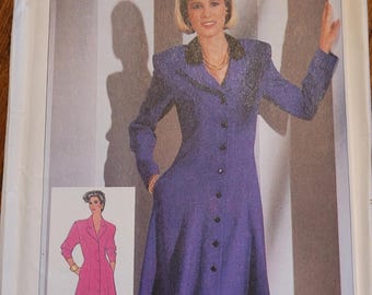 Simplicity Uncut Misses sizes 10, 12, 14 Fitted Dress Pattern 7747