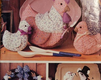 Butterick Craft Wendy Everett chickens ducks and mice Patterns 454
