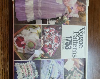 UNCUT 1982 Vogue Patterns Apron, Pillows, Sachets, Large and Small Bags, Hanger Covers, Jewelry Tray, Frames Pattern 1753