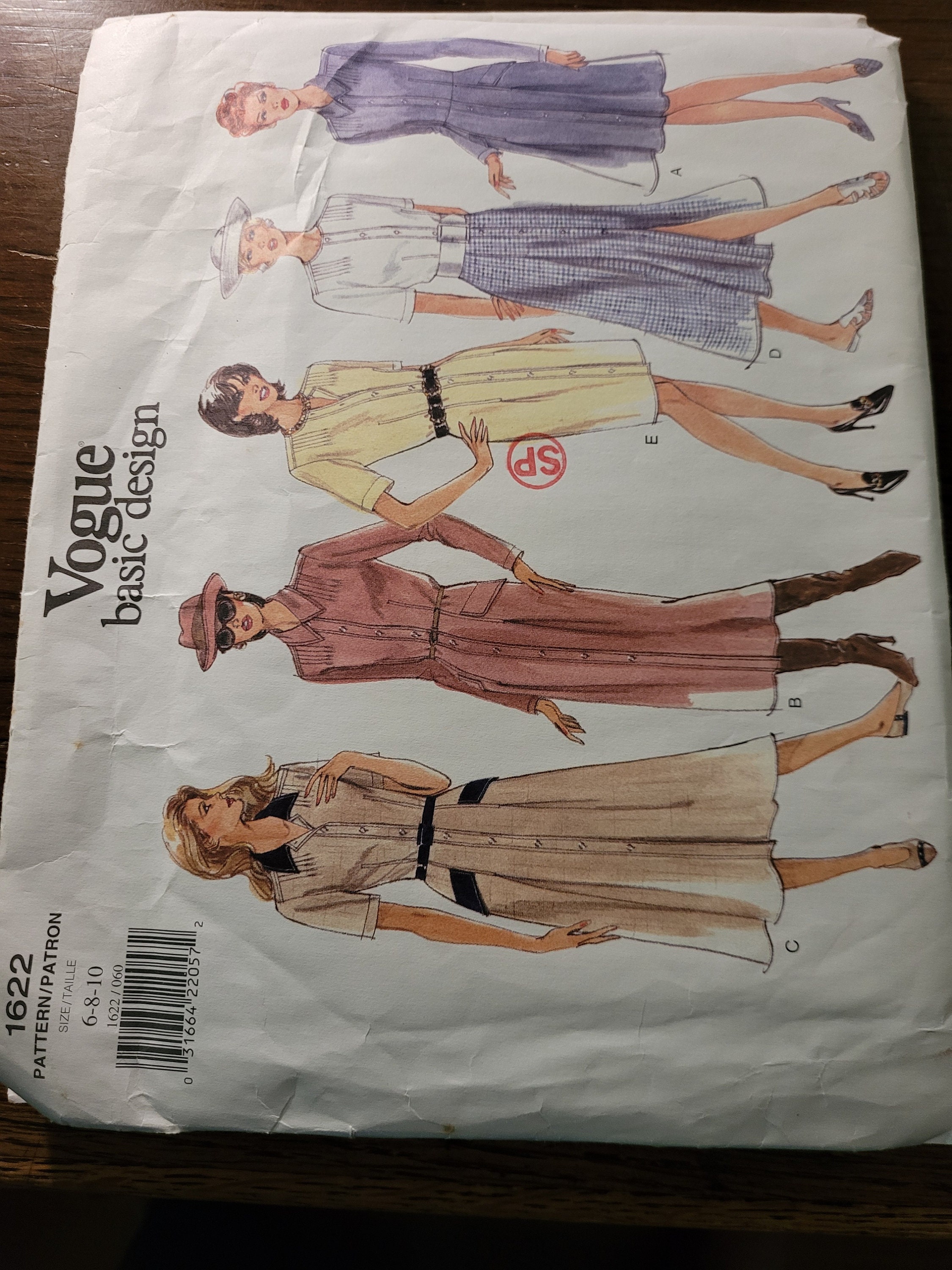 Vintage UNCUT Vogue Basic Design Dress Pattern in sizes 6, 8, 10, 1622